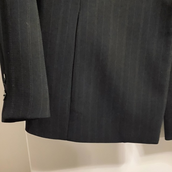Professional Tailored Blazer, Black Pinstripe 12P - Picture 7 of 8